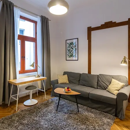 Heart And Soul, Gorgeous Two-bedroom In The Center! Lägenhet Kraków